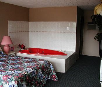 Rainbow Motor Inn - Fallsview 나이아가라 폭포 외부 사진